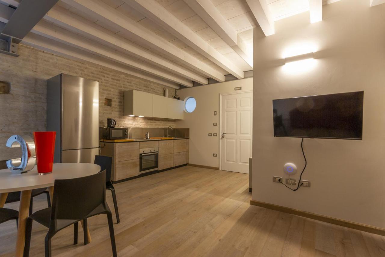 Suite Corallo - Smart Holiday Mantova Ngoại thất bức ảnh